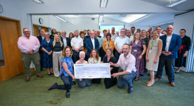 CI Charity cricket match cheque pres 001
